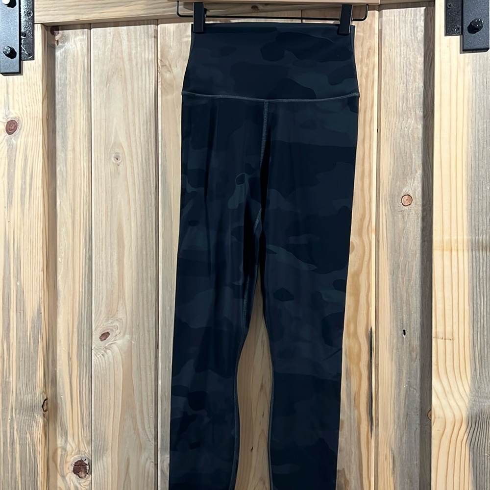 Alo yoga high rise leggings xs